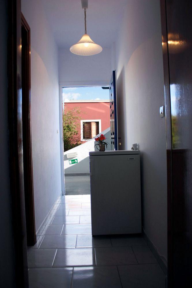 Villa Kostas Perissa  Exteriör bild